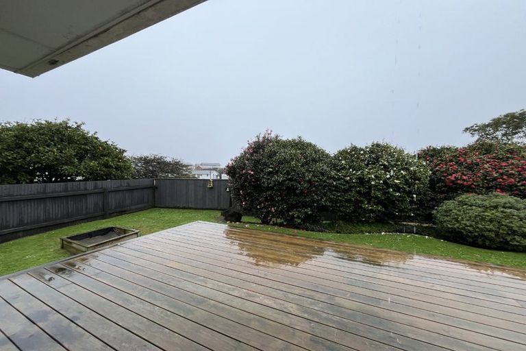 Photo of property in 13 Elm Grove, Westown, New Plymouth, 4310