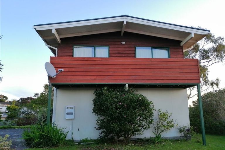 Photo of property in 18 Gilliam Street, New Lynn, Auckland, 0600