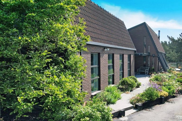 Photo of property in 72 Reservoir Road, Oamaru North, Oamaru, 9400