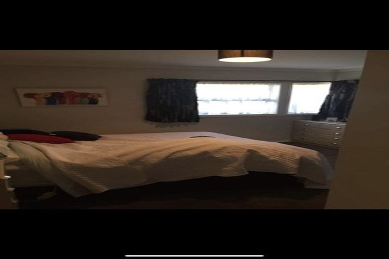 Photo of property in 2/18 Milton Road, Orewa, 0931