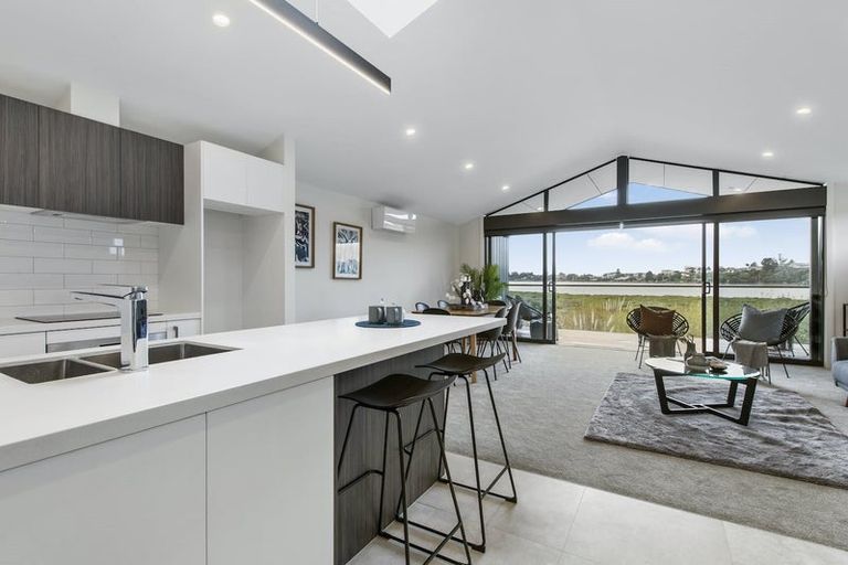 Photo of property in 5 Blenheim Place, Judea, 3110
