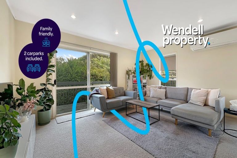 Photo of property in 2/49 Strid Road, Te Atatu South, Auckland, 0610