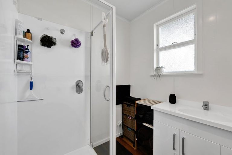 Photo of property in 111 Puriri Street, Hawera, 4610