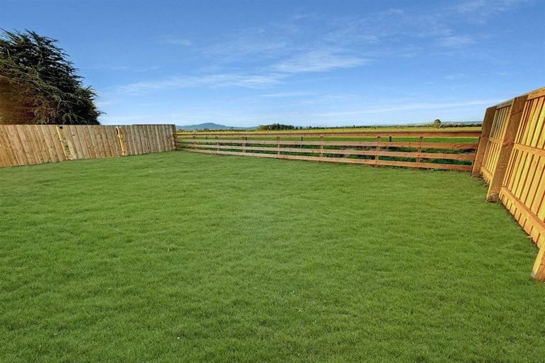 Photo of property in 65 Mehrtens Crescent, Woodend, 7610