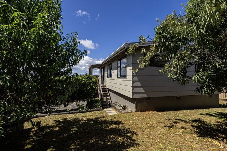 Photo of property in 11 Ikatere Place, Raumanga, Whangarei, 0110