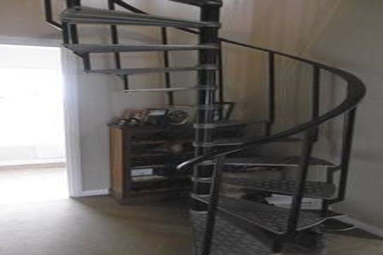 Photo of property in 167 Ohiro Road, Brooklyn, Wellington, 6021