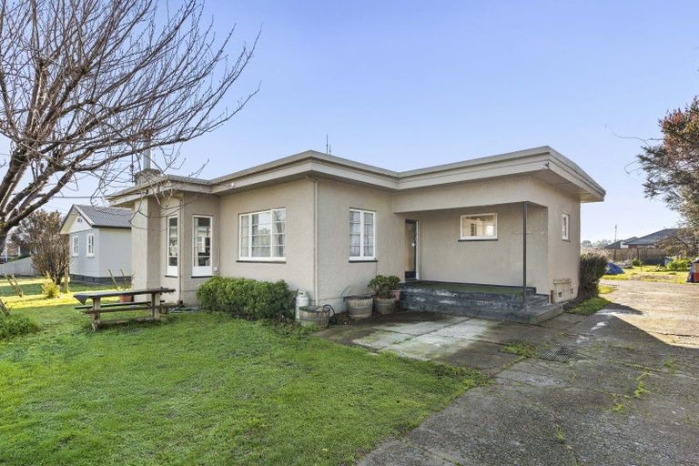 Photo of property in 72 Kent Street, Carterton, 5713