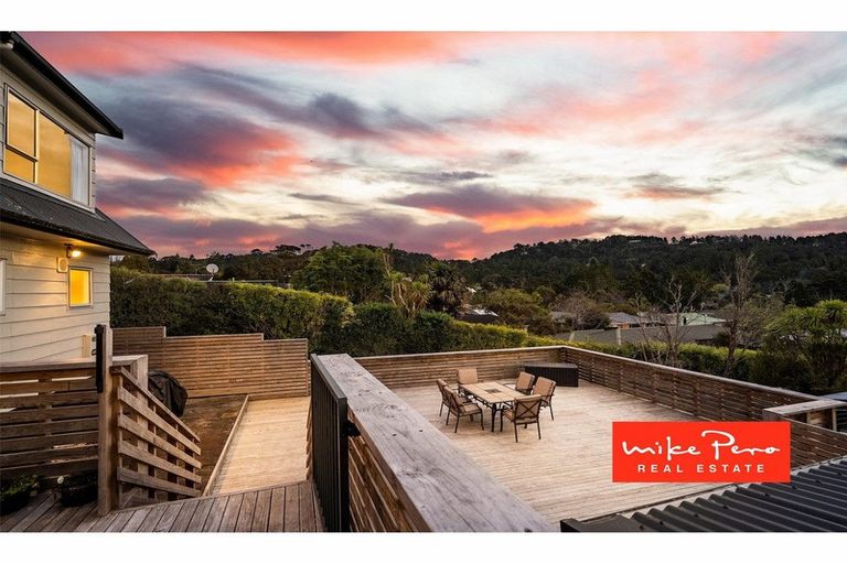 Photo of property in 65 Konini Road, Titirangi, Auckland, 0604