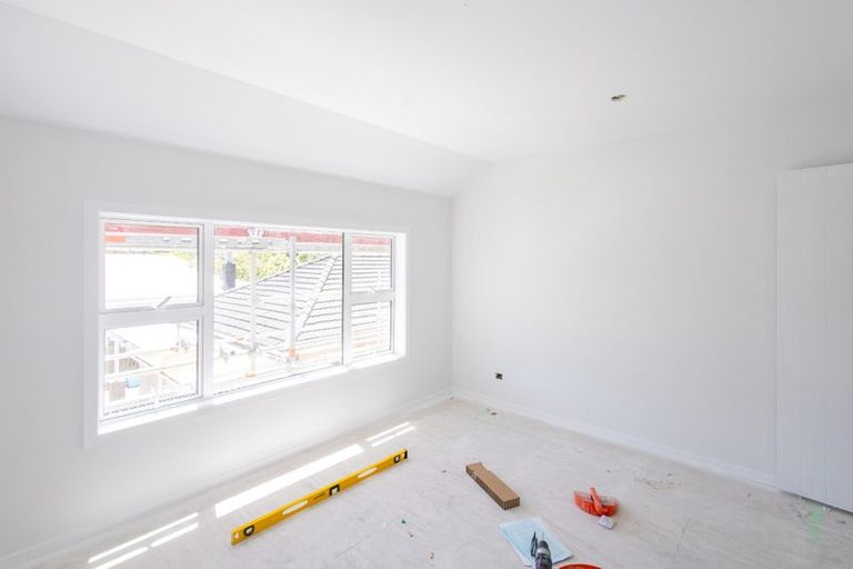 Photo of property in 82 Main Road, Wainuiomata, Lower Hutt, 5014