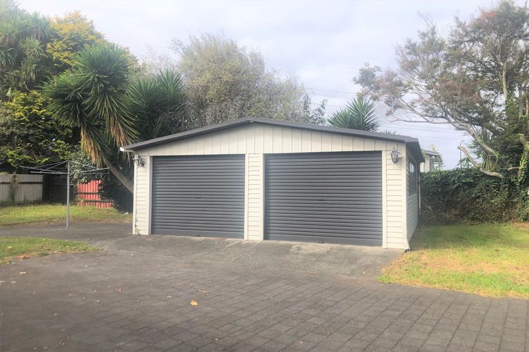 Photo of property in 19 Takanini School Road, Takanini, 2112