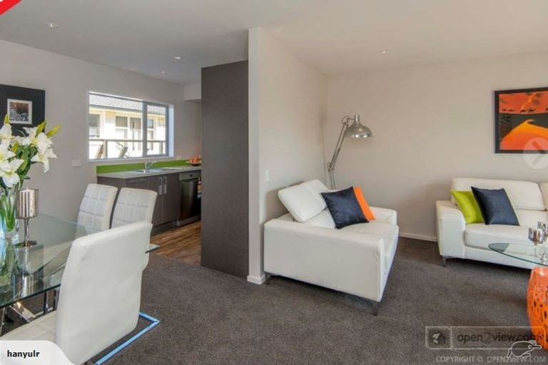 Photo of property in 2/49 Maxwell Street, Riccarton, Christchurch, 8041
