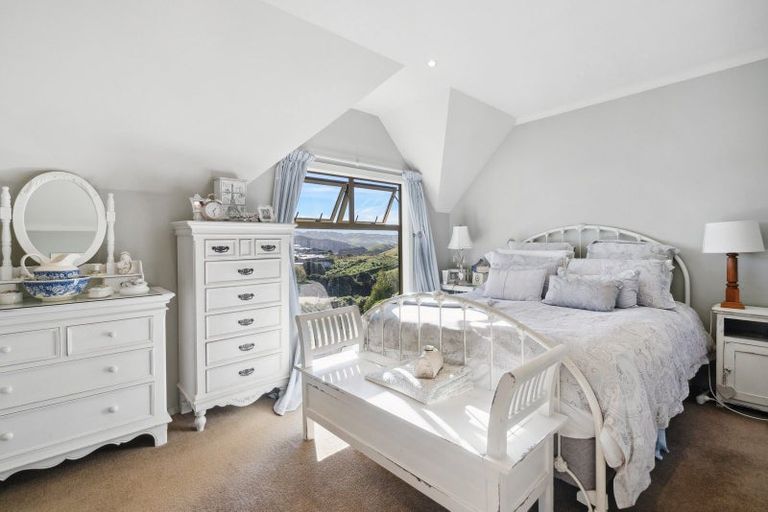 Photo of property in 69 Saint Ives Drive, Camborne, Porirua, 5026