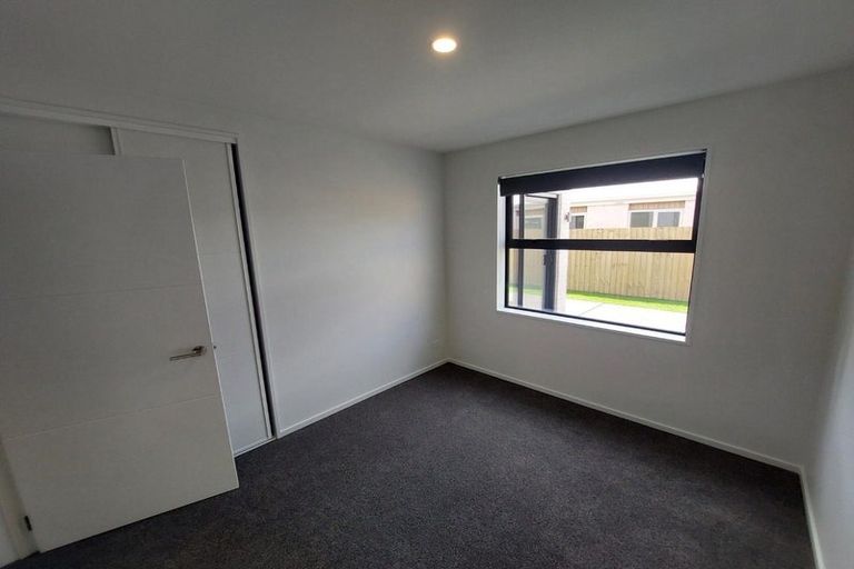 Photo of property in 24 John Gibb Street, Belfast, 8051