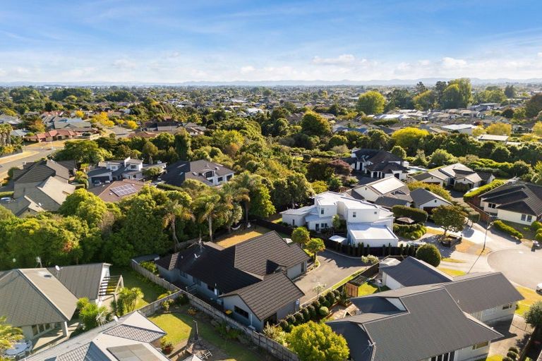 Photo of property in 9 Bayswater Court, Huntington, Hamilton, 3210