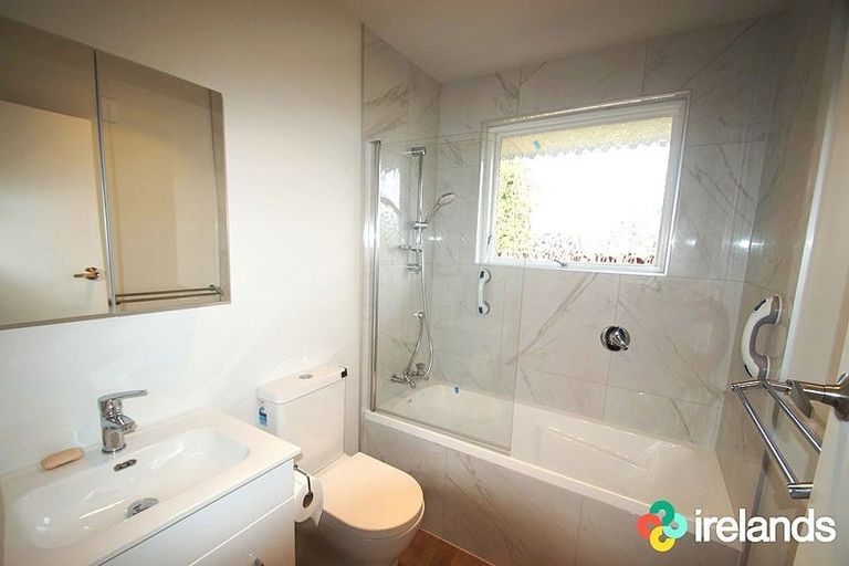 Photo of property in 124 Aldwins Road, Phillipstown, Christchurch, 8062