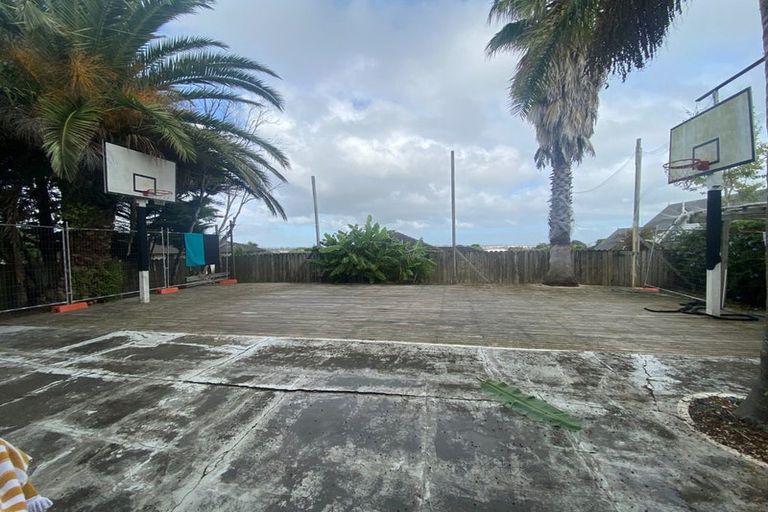 Photo of property in 11 Bougainvillaea Terrace, Goodwood Heights, Auckland, 2105