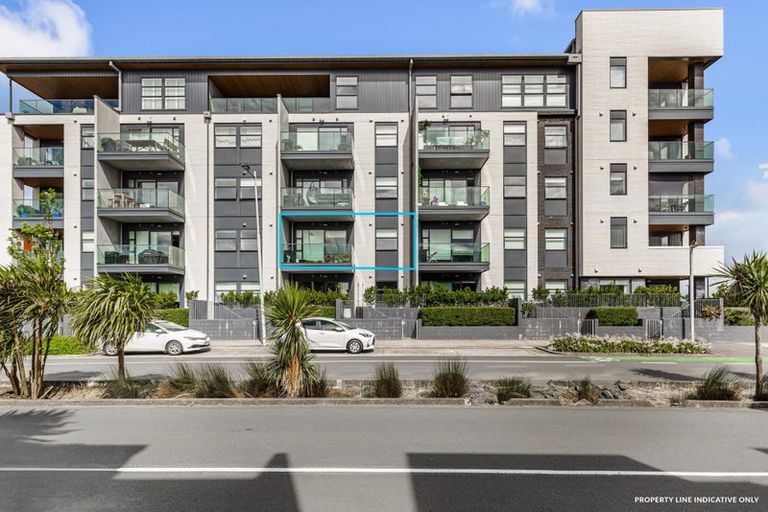 Photo of property in 104/2 Onekiritea Road, Hobsonville, Auckland, 0616