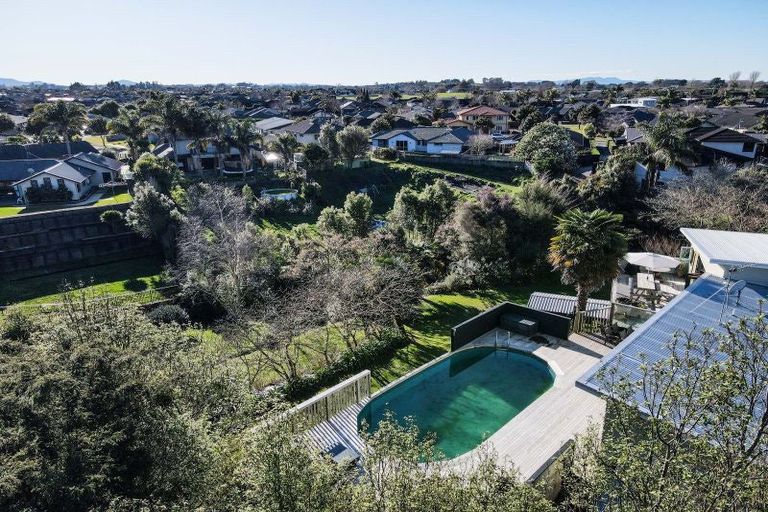 Photo of property in 16 Logan Court, Chartwell, Hamilton, 3210