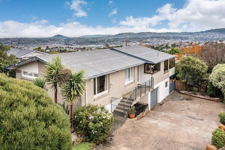 Photo of property in 239 Highcliff Road, Shiel Hill, Dunedin, 9013