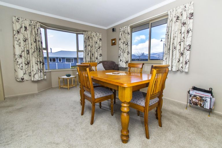 Photo of property in 33 Fenwick Crescent, Cromwell, 9310