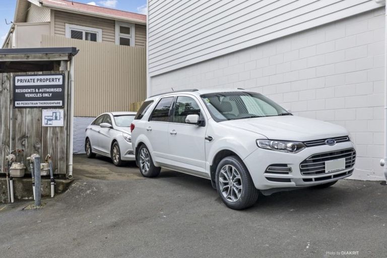 Photo of property in Victoria Villas, 43/35u Pirie Street, Mount Victoria, Wellington, 6011
