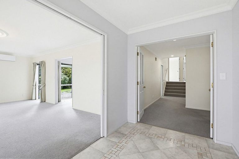 Photo of property in 1 Tombane Terrace, Papakowhai, Porirua, 5024