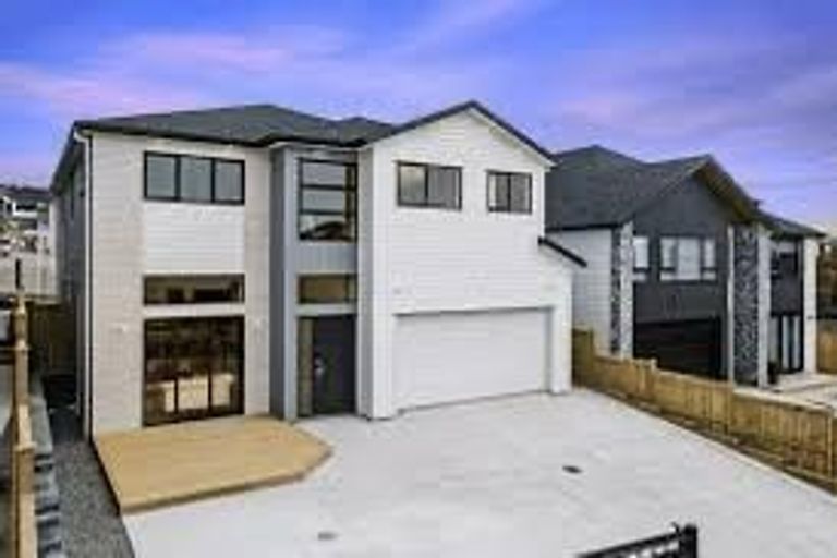 Photo of property in 63 Koromeke Street, Flat Bush, Auckland, 2019