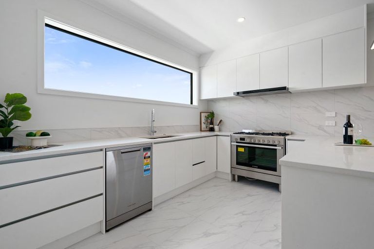 Photo of property in 38 Isobel Hodgson Drive, Cambridge, 3434