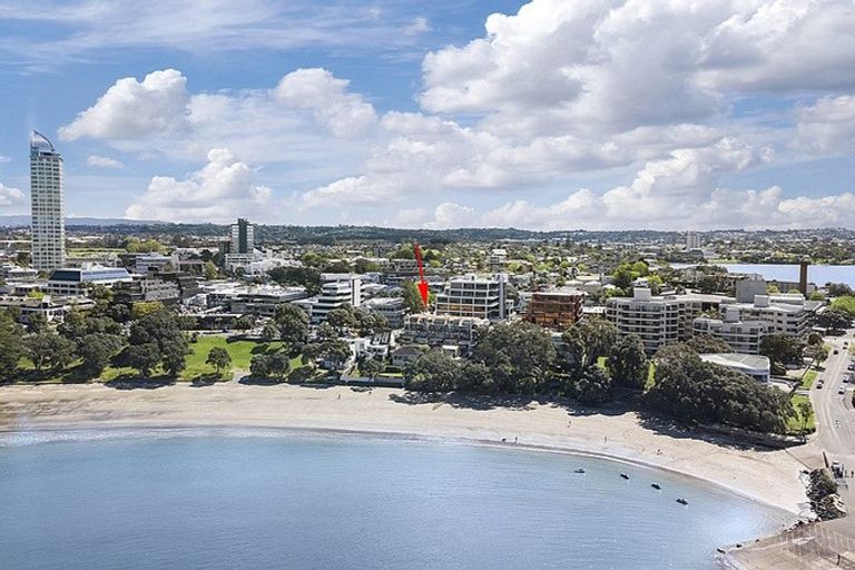 Photo of property in The Sands Apartments, 31/47 The Strand, Takapuna, Auckland, 0622