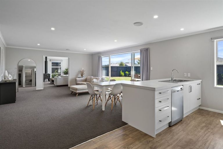 Photo of property in 30 Flint Road, Rolleston, 7614