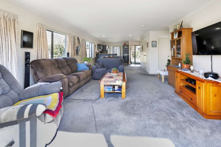 Photo of property in 285unit Vaughan Road, Owhata, Rotorua, 3010