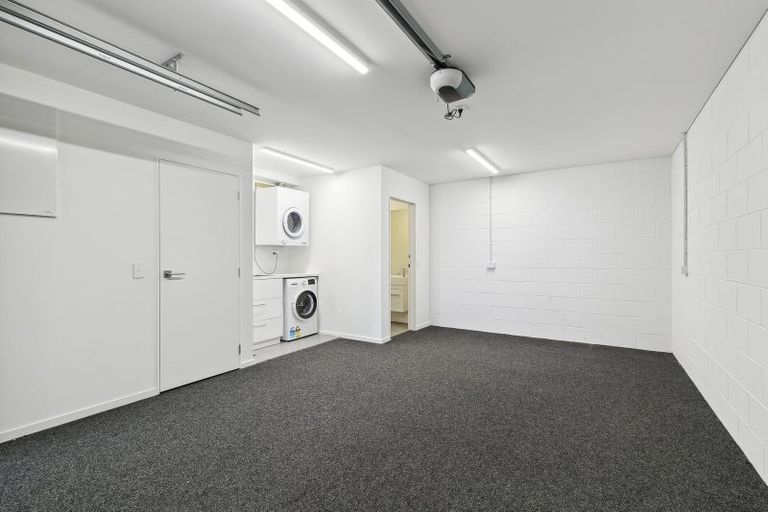 Photo of property in 14/104u Maupuia Road, Maupuia, Wellington, 6022