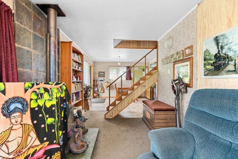 Photo of property in 15 Fox Street, Okato, 4335