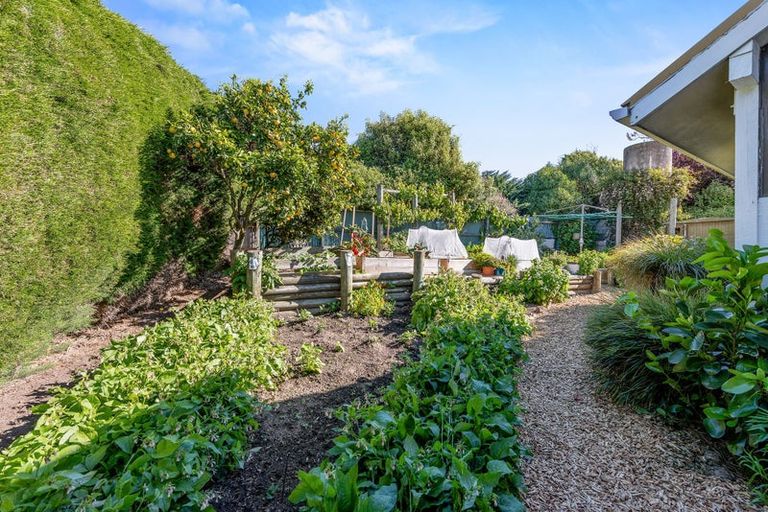 Photo of property in 126 Marine Drive, Diamond Harbour,  8971