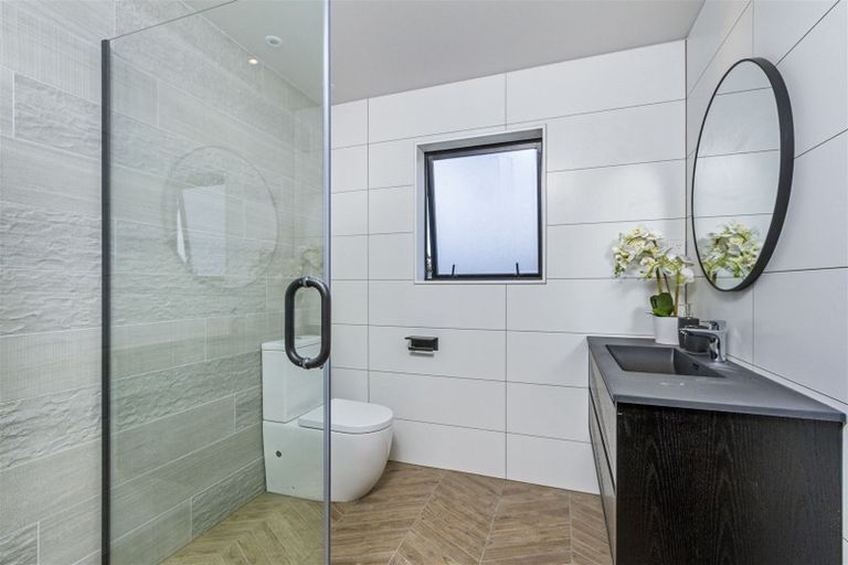 Photo of property in 55 Godfrey Drive, Orewa, 0931