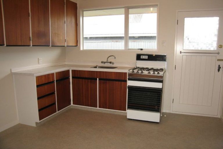 Photo of property in 70c Featherston Street, Takaro, Palmerston North, 4412