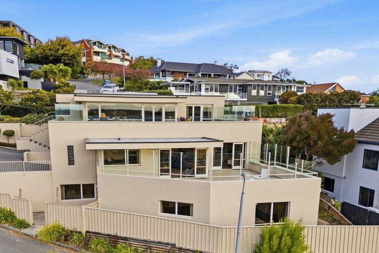 Photo of property in 1/21 Overdale Drive, Cashmere, Christchurch, 8022