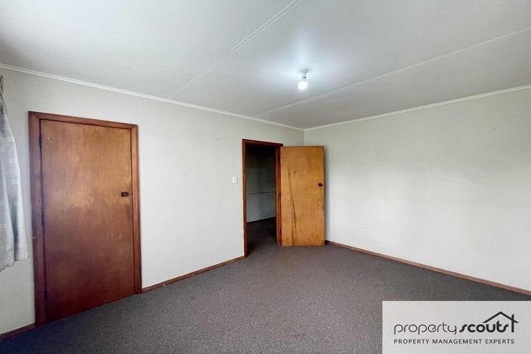 Photo of property in 26 Banks Street, Marfell, New Plymouth, 4310