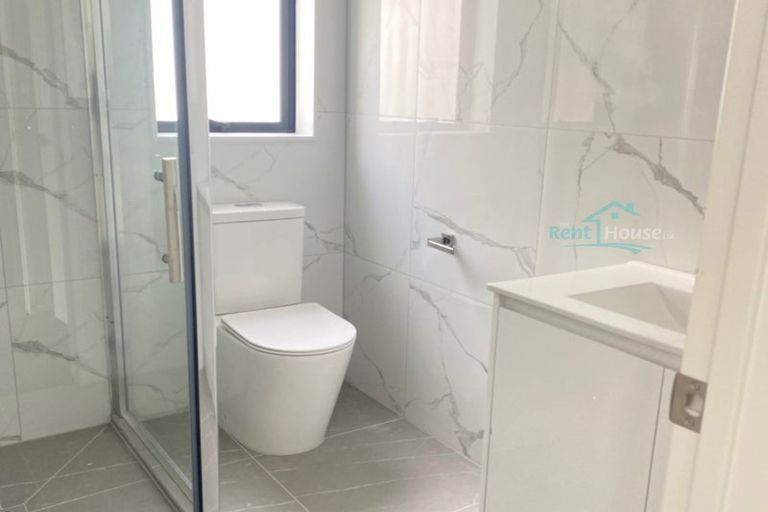 Photo of property in 9c Garth Place, Manurewa, Auckland, 2102