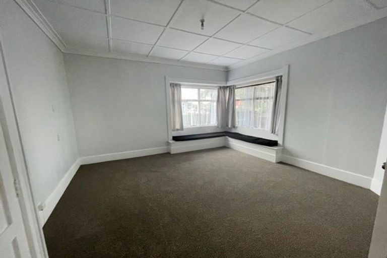 Photo of property in 142 Carruth Road, Papatoetoe, Auckland, 2025