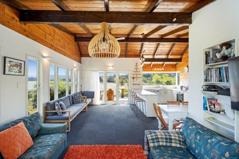 Photo of property in 23 Haddon Crescent, Whitianga, 3510