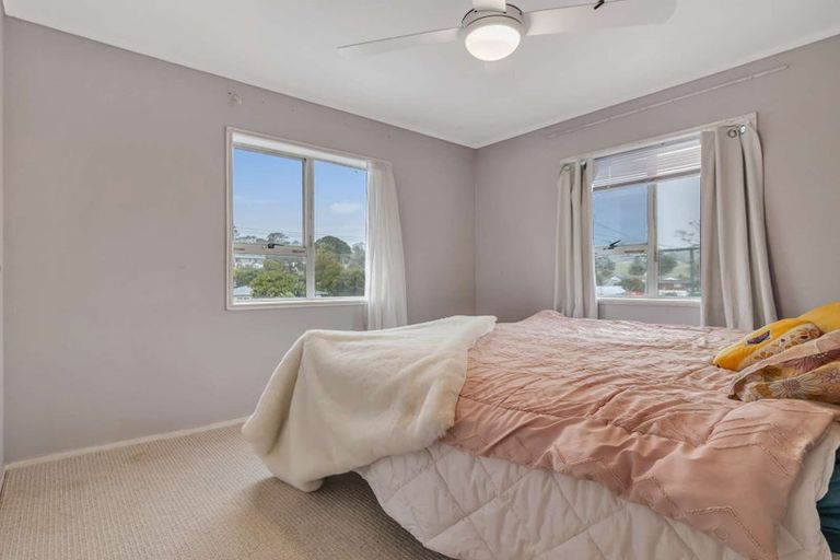 Photo of property in 247 Henderson Valley Road, Henderson, Auckland, 0612