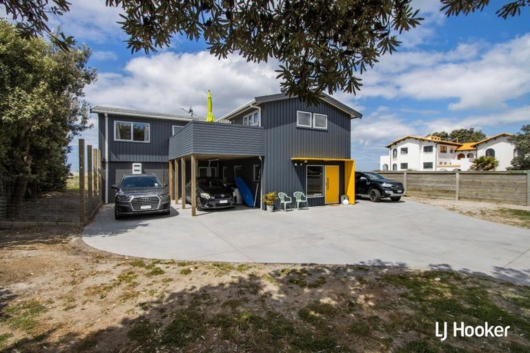 Photo of property in 63 Bway Road, Waihi Beach, 3611