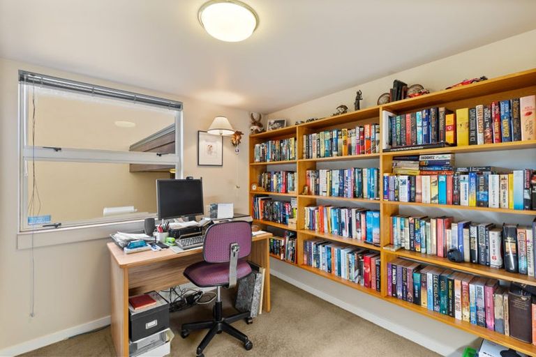 Photo of property in 54 The Cliffs, Britannia Heights, Nelson, 7010