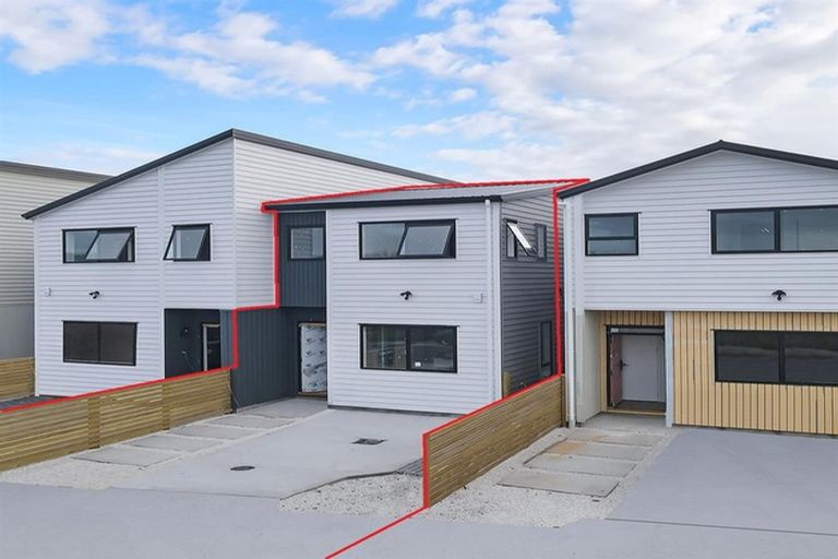 Photo of property in 47 Kaha Road, Papakura, 2110