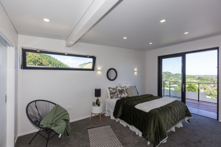 Photo of property in 101 Kakariki Grove, Waikanae, 5036