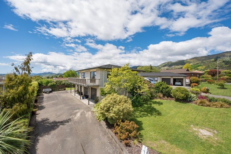 Photo of property in 8 Farnham Drive, Richmond, 7020