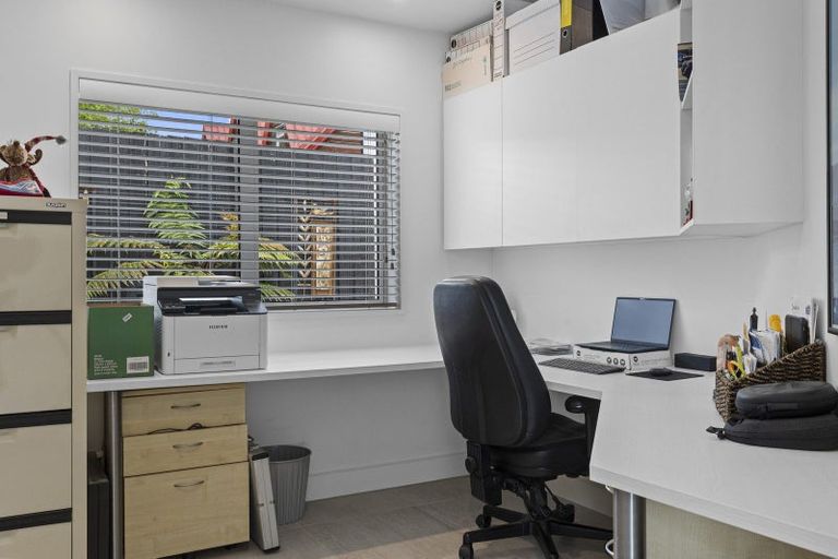 Photo of property in 233 Kingsbury Avenue, Rangiora, 7400