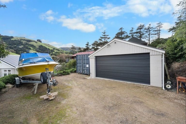 Photo of property in 11 Haywards Lane, Duvauchelle, 7581