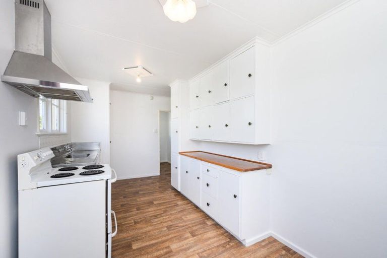 Photo of property in 3 Forth Terrace, Roslyn, Palmerston North, 4414